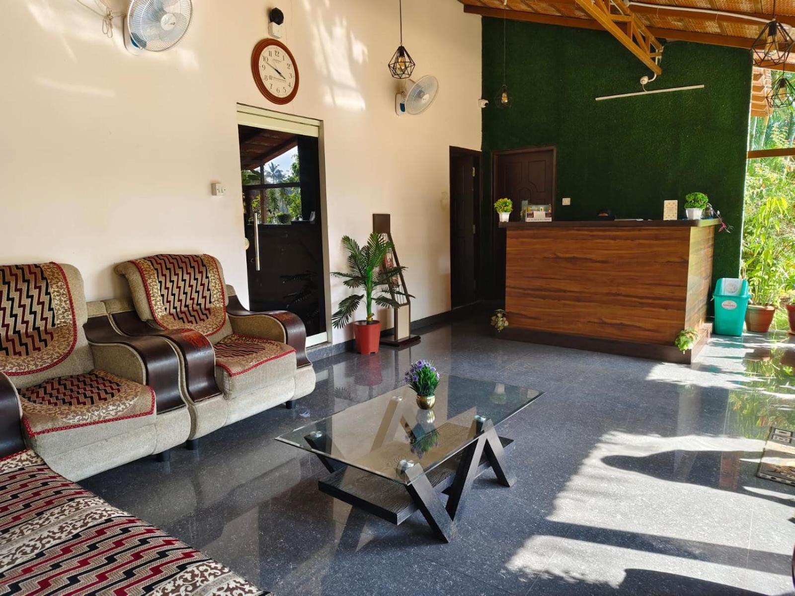 Plumeria Resort Kushālnagar Exteriér fotografie